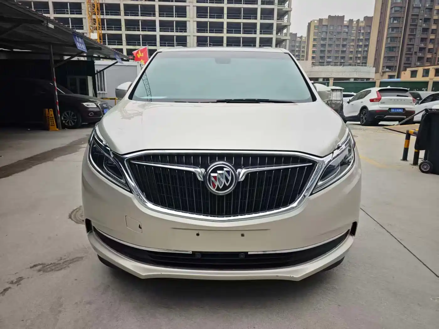 Buick GL8 2018 ES 28T Luxury Type China VI фото 2