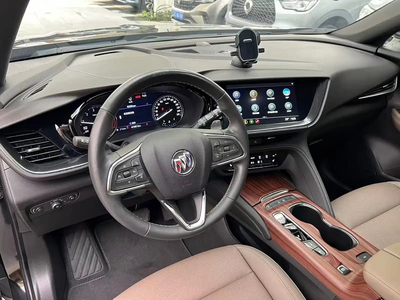 Фото 4 - Buick Envision Plus