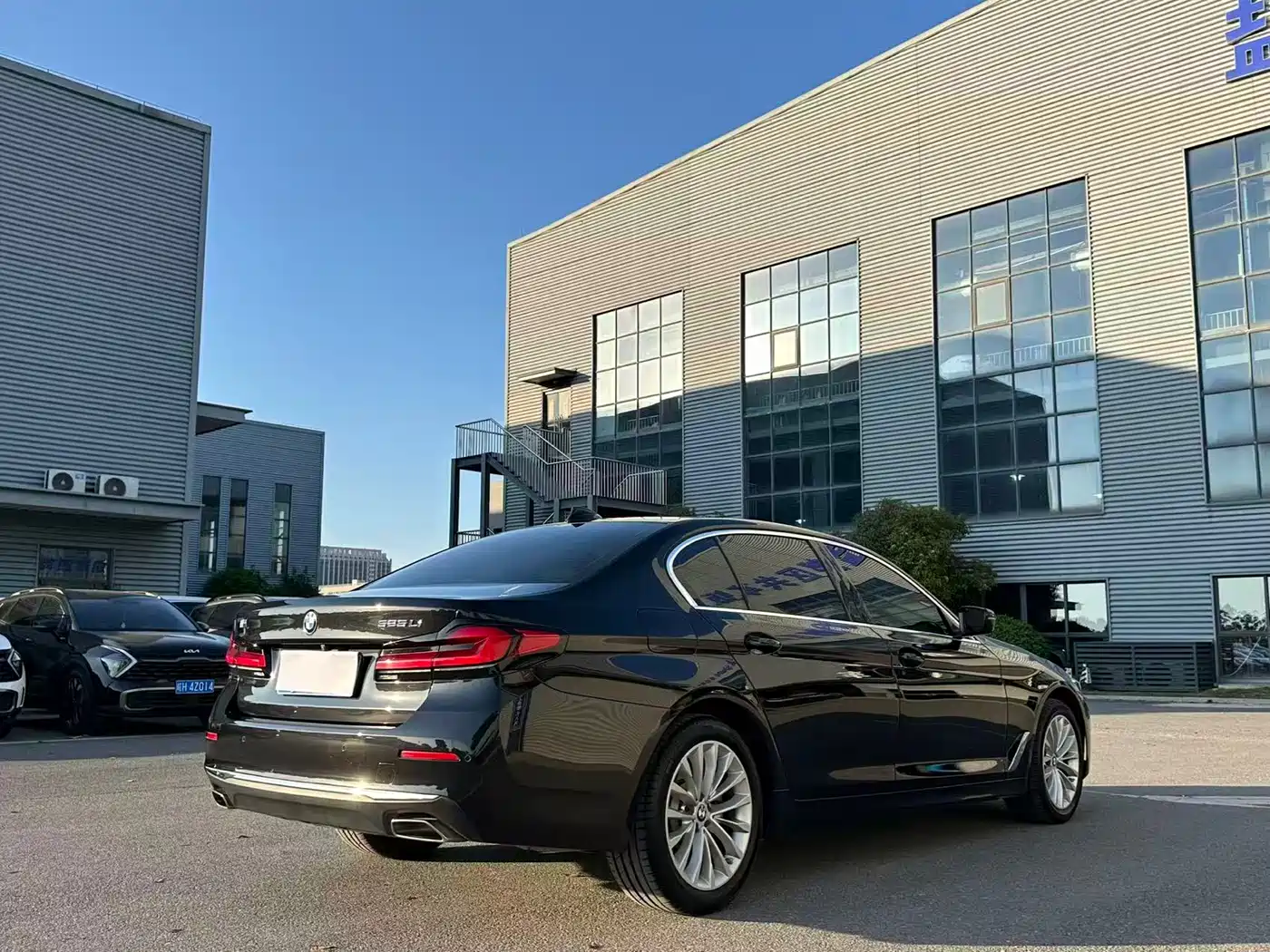 BMW 5 Series 2022 525Li Luxury Package фото 6