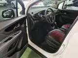 Фото 16 - Buick Encore