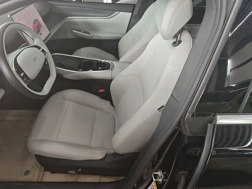 صورة 15 - Changan Qiyuan A07