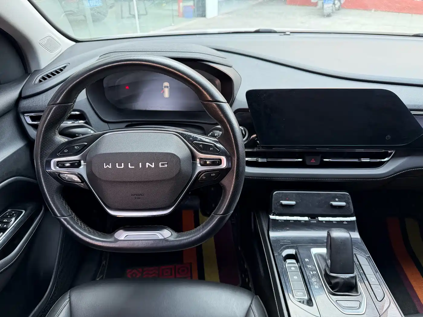 Фото 10 - Wuling Motors Wuling Victory