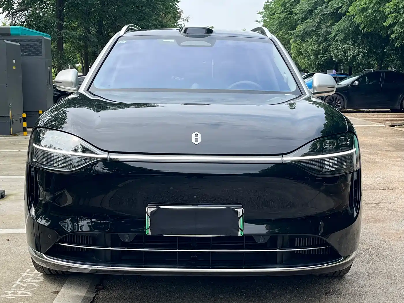 AITO Wenjie AITO M9 2024 Model Extended Range Ultra Edition 52kWh 5-Seater фото 2