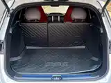 Фото 8 - Lynk & Co 01