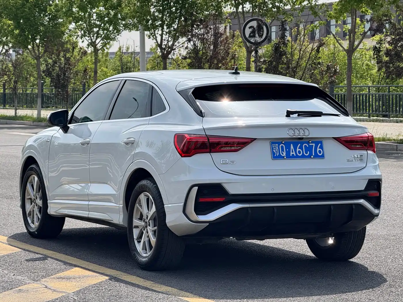 Audi Q3 Sportback 2022 35 TFSI Progressive фото 11
