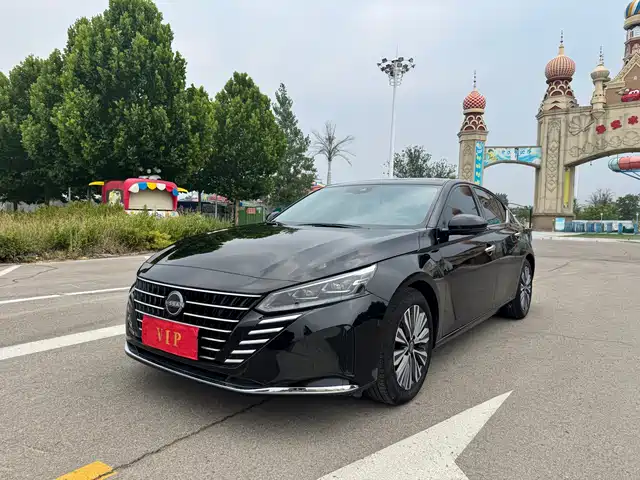 Фотография NISSAN TEANA