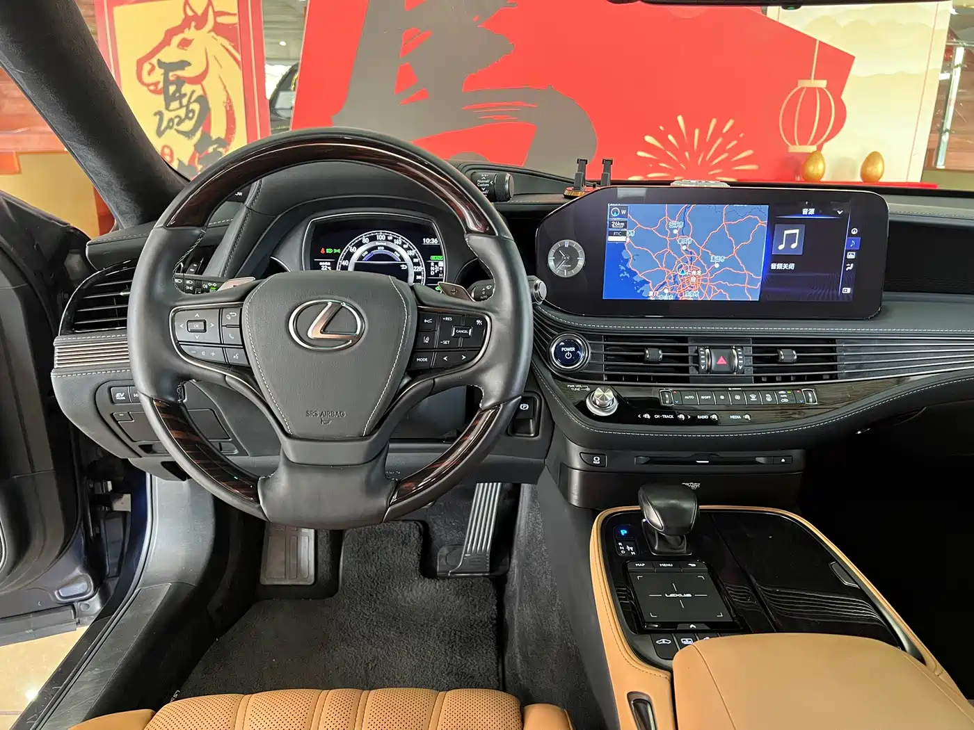 Lexus LS 2021 500h Luxury Edition фото 12