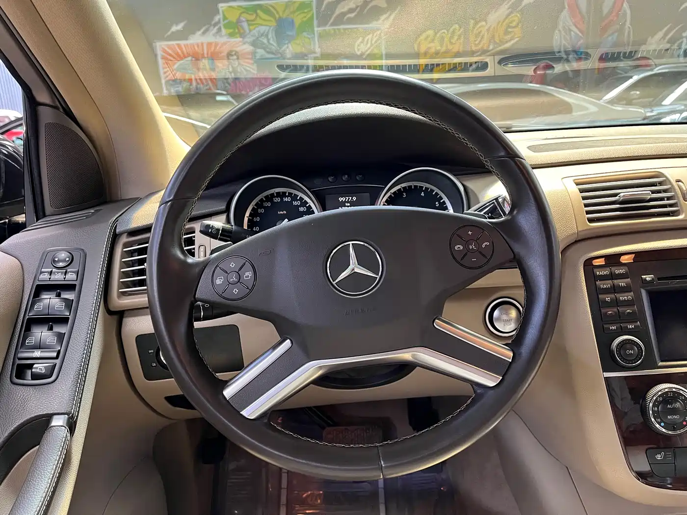 Mercedes-Benz R-Class 2011 R 350 L 4MATIC фото 11