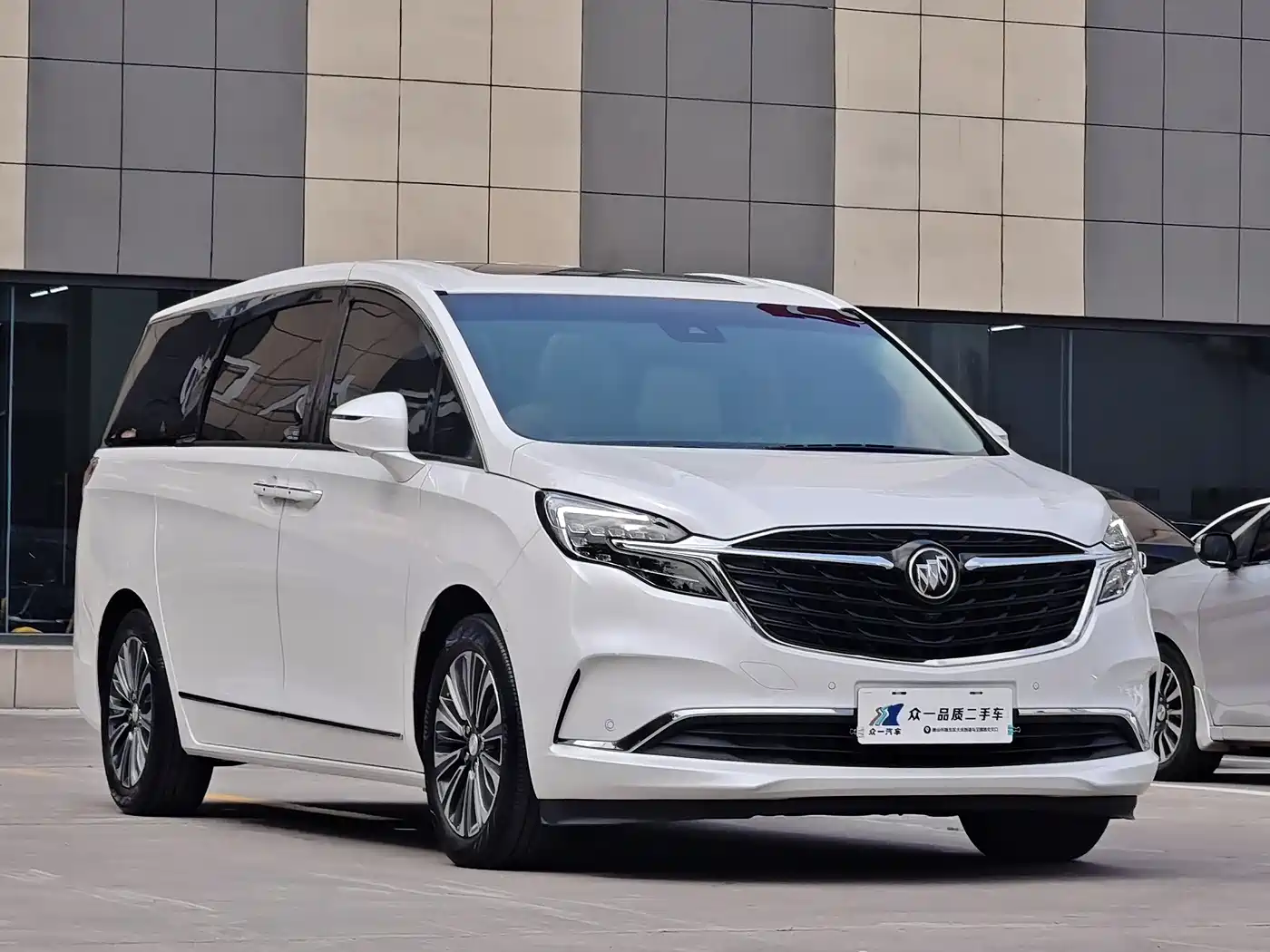 Buick GL8 2022 ES Landmark 653T Flagship фото 3