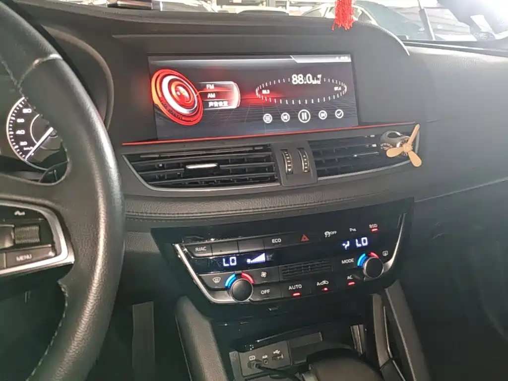 Borgward BX7 2017 2016 28T 2WD Luxury 7-seater