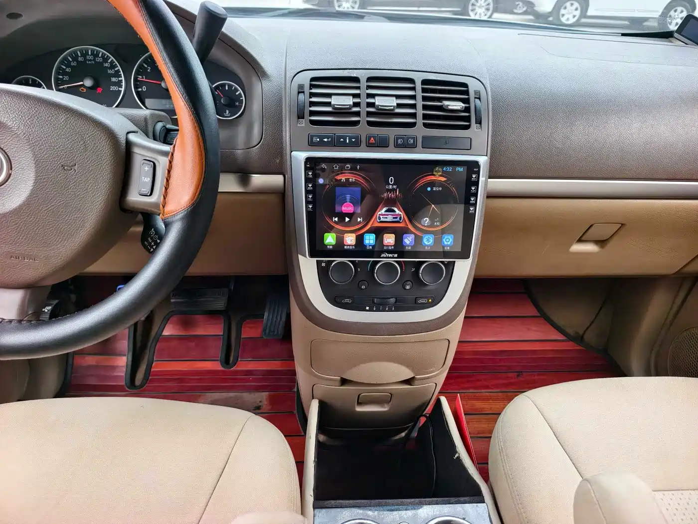 Фото 17 - Buick GL8