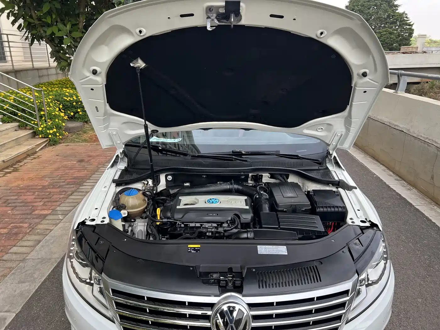 Volkswagen FAW-Volkswagen CC 2018 1.8TSI Luxury фото 28