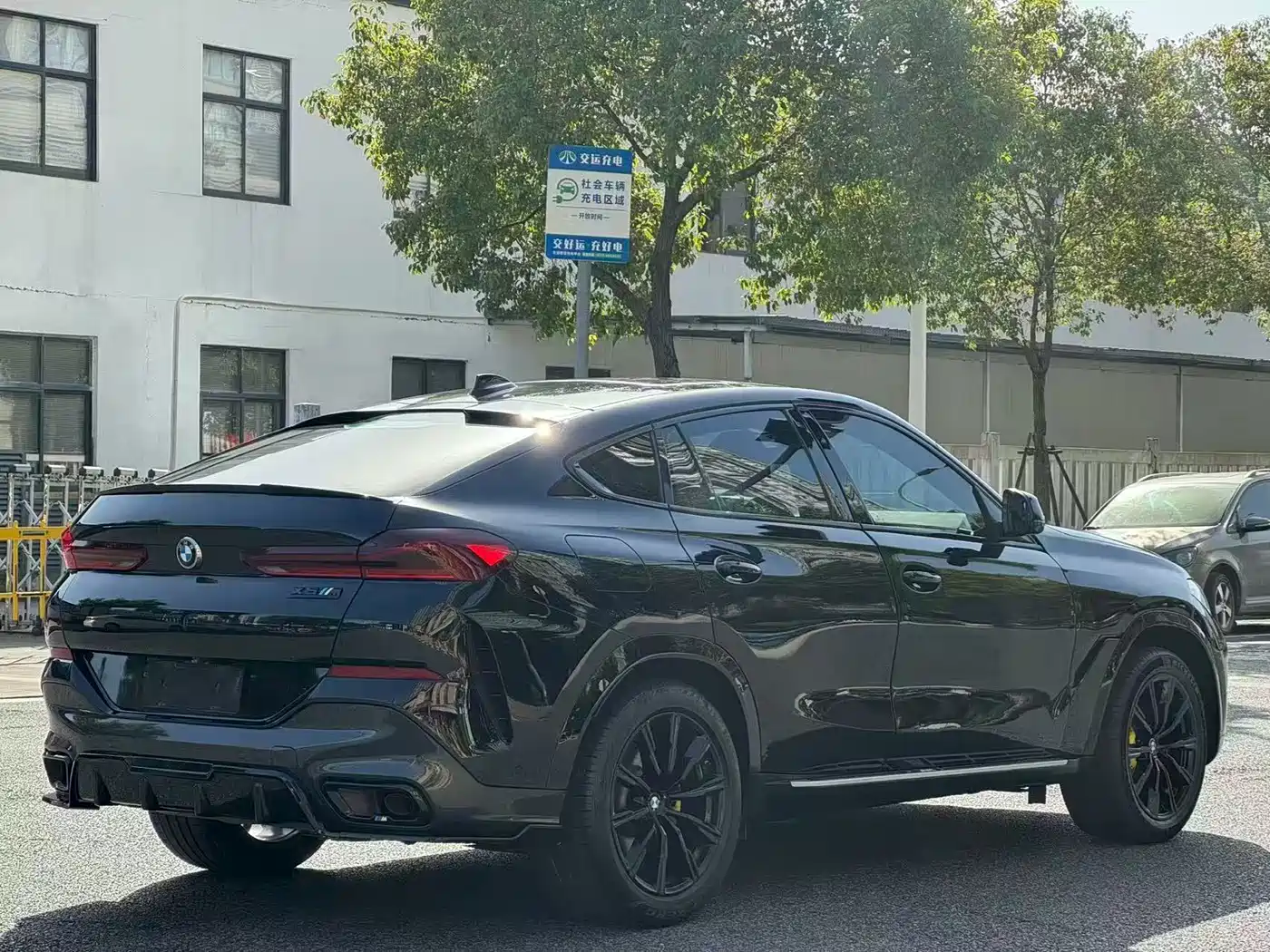BMW X6 2020 xDrive40i M Sport Package фото 4