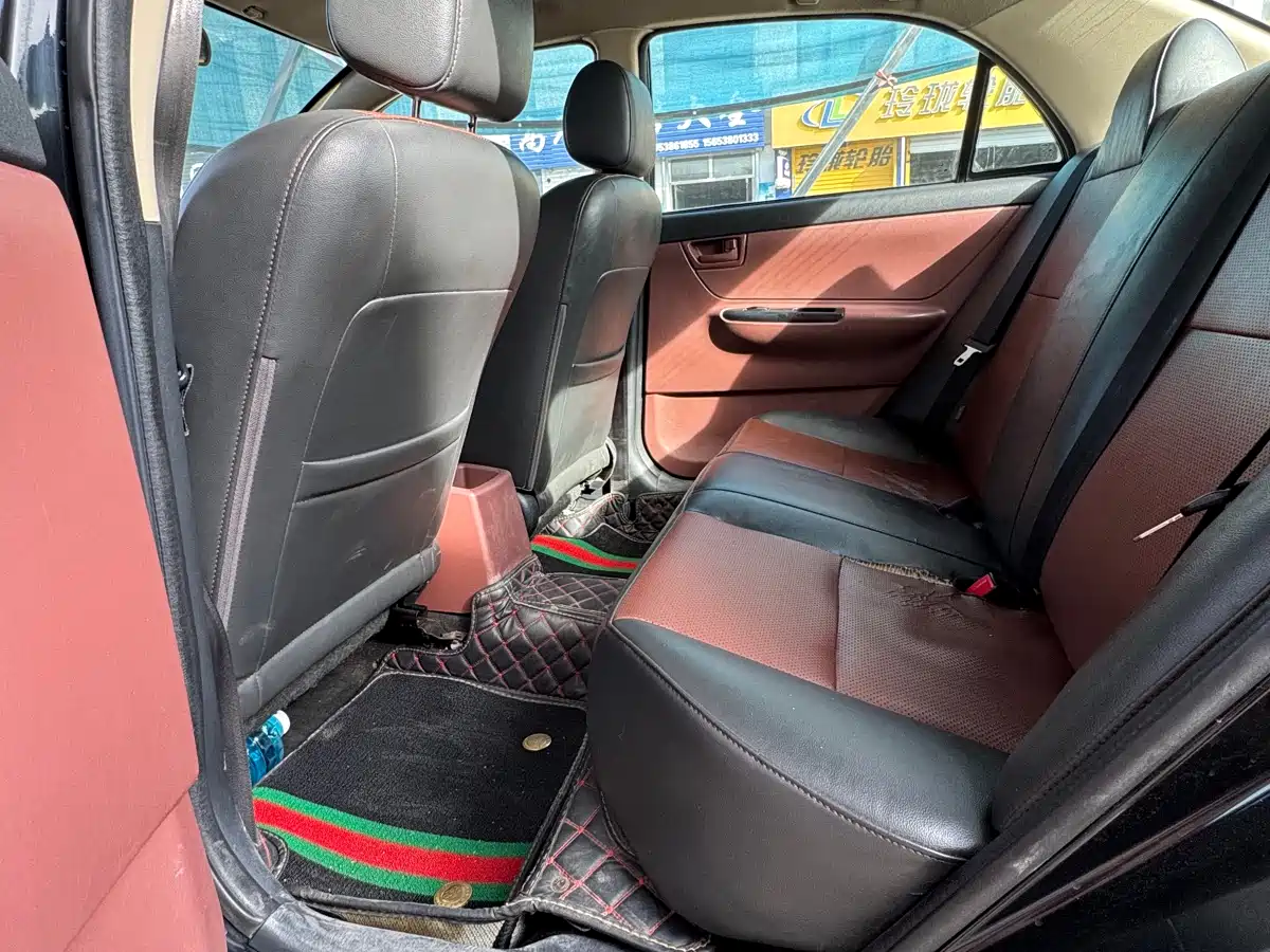 Фото 8 - BYD F3