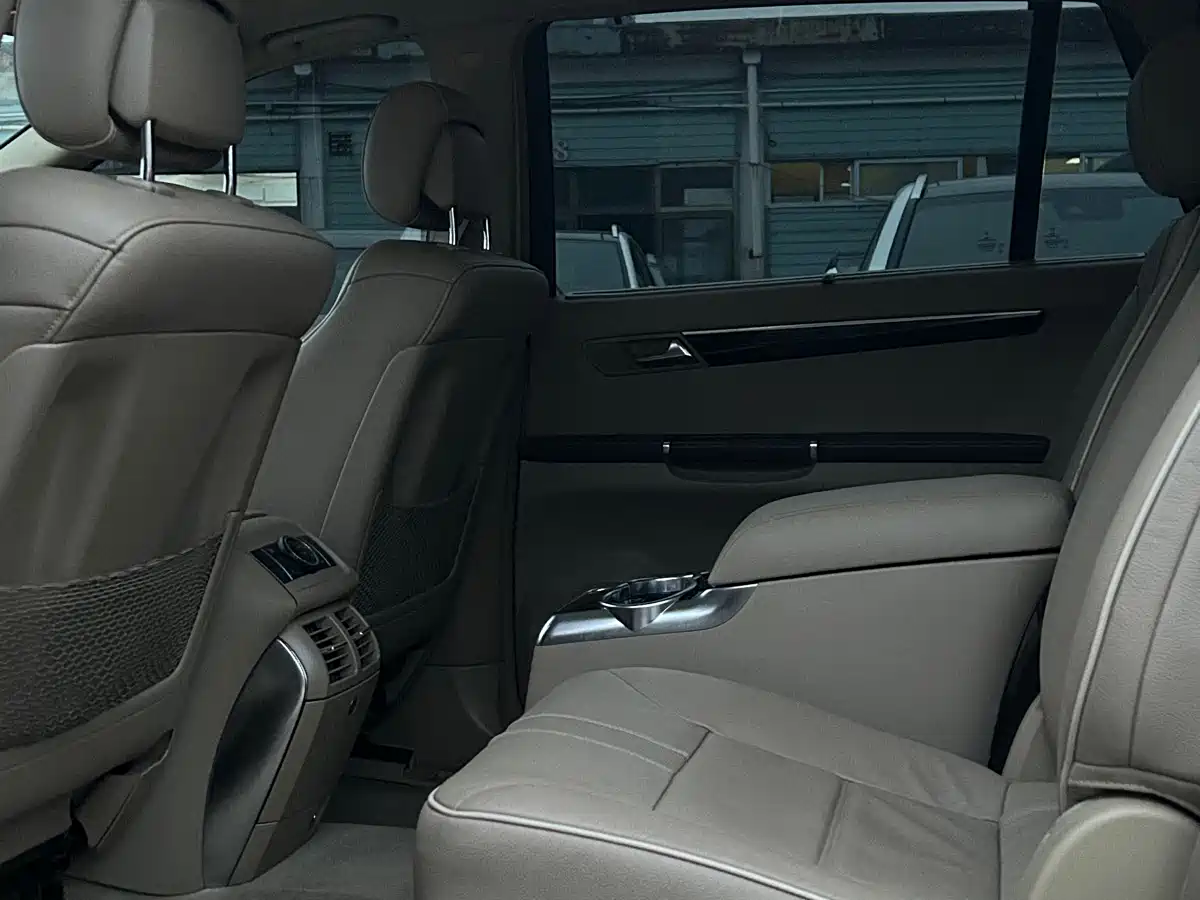 Mercedes-Benz R-Class 2014 R 320 4MATIC Luxury фото 8
