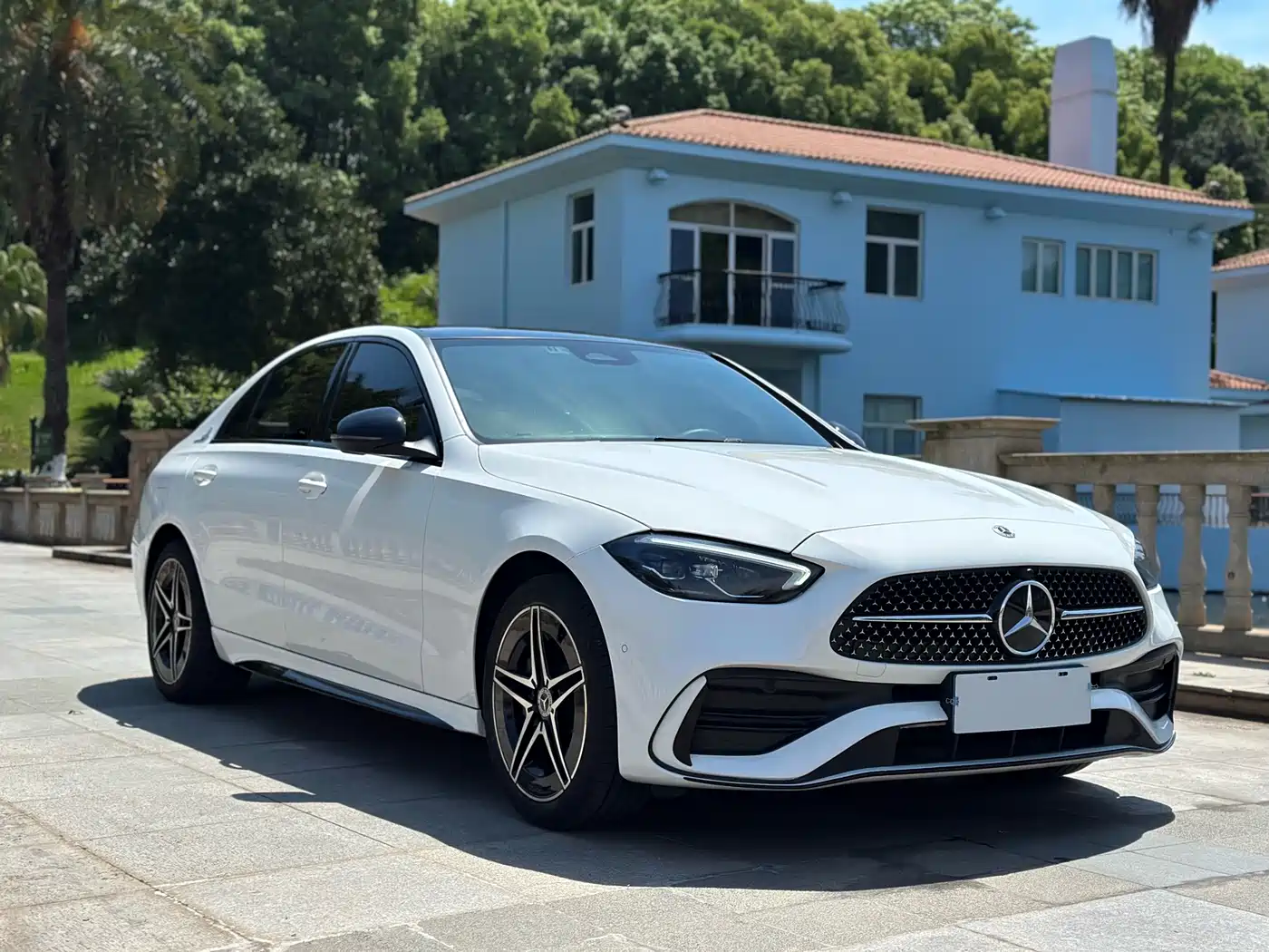 Mercedes-Benz C-Class 2023 Facelift C 260 L Night Sport Edition фото 3