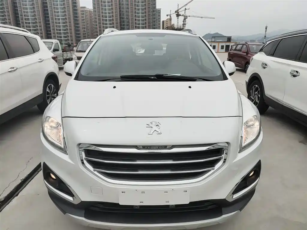 Peugeot 3008 2015 2.0L Automatic Classic Edition фото 3