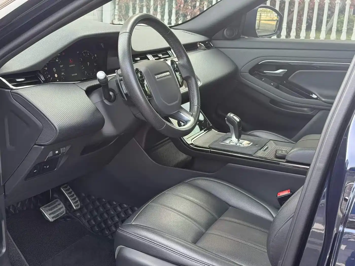 LAND ROVER RANGE ROVER AURORA