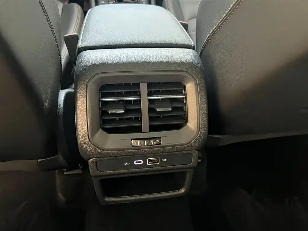 Volkswagen Tharu 2021 280TSI 2WD Luxury Plus фото 16