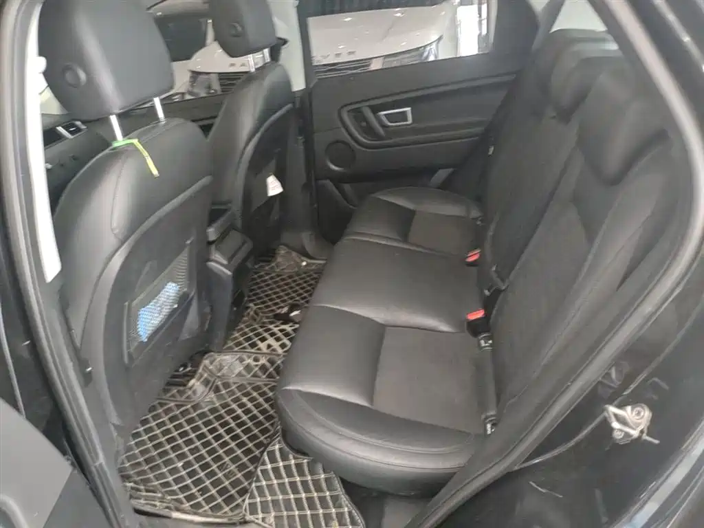 Land Rover Discovery Sport 2018 240PS PURE Edition фото 13