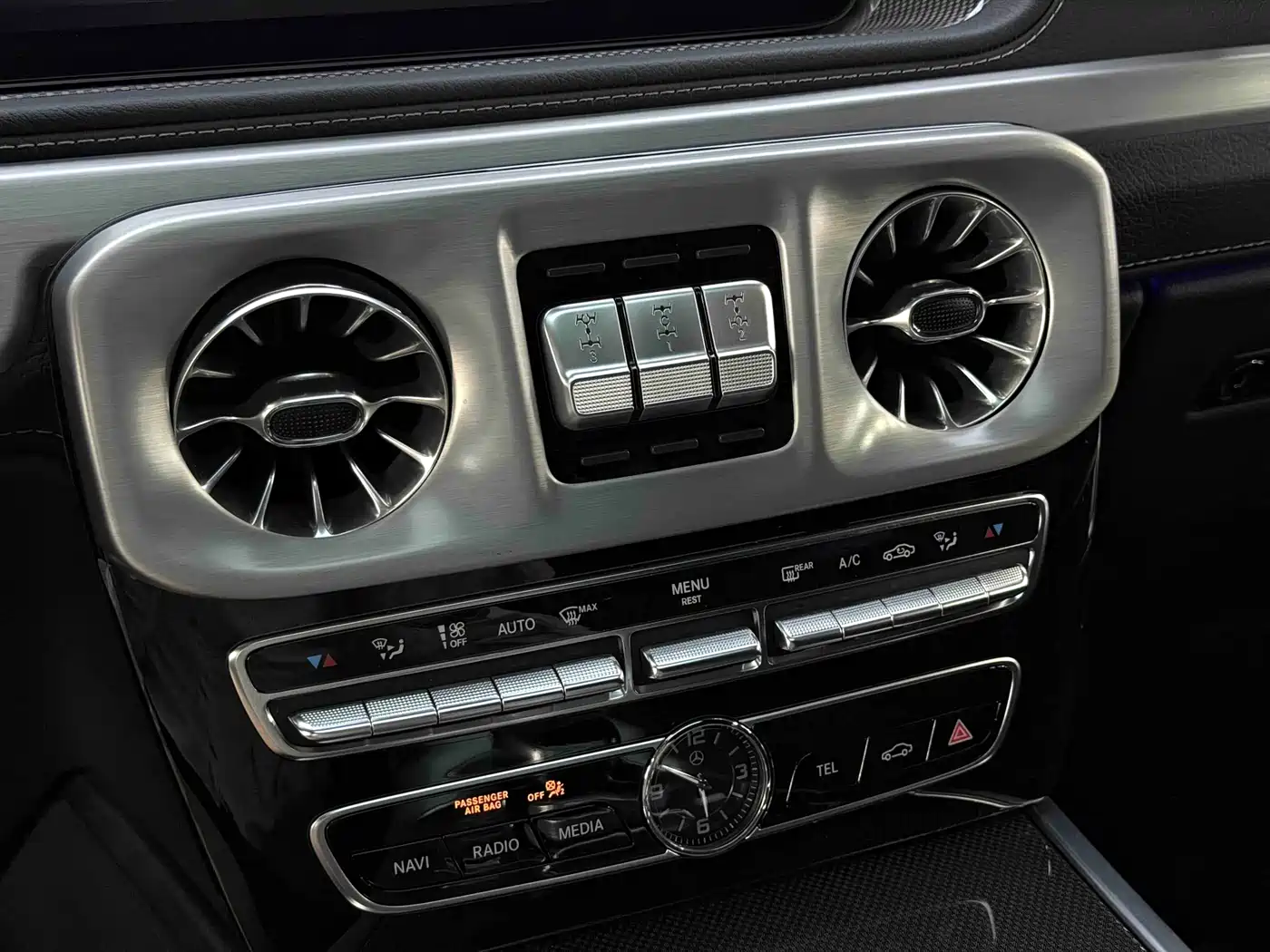 Mercedes-Benz G-Class 2022 G 500 фото 26