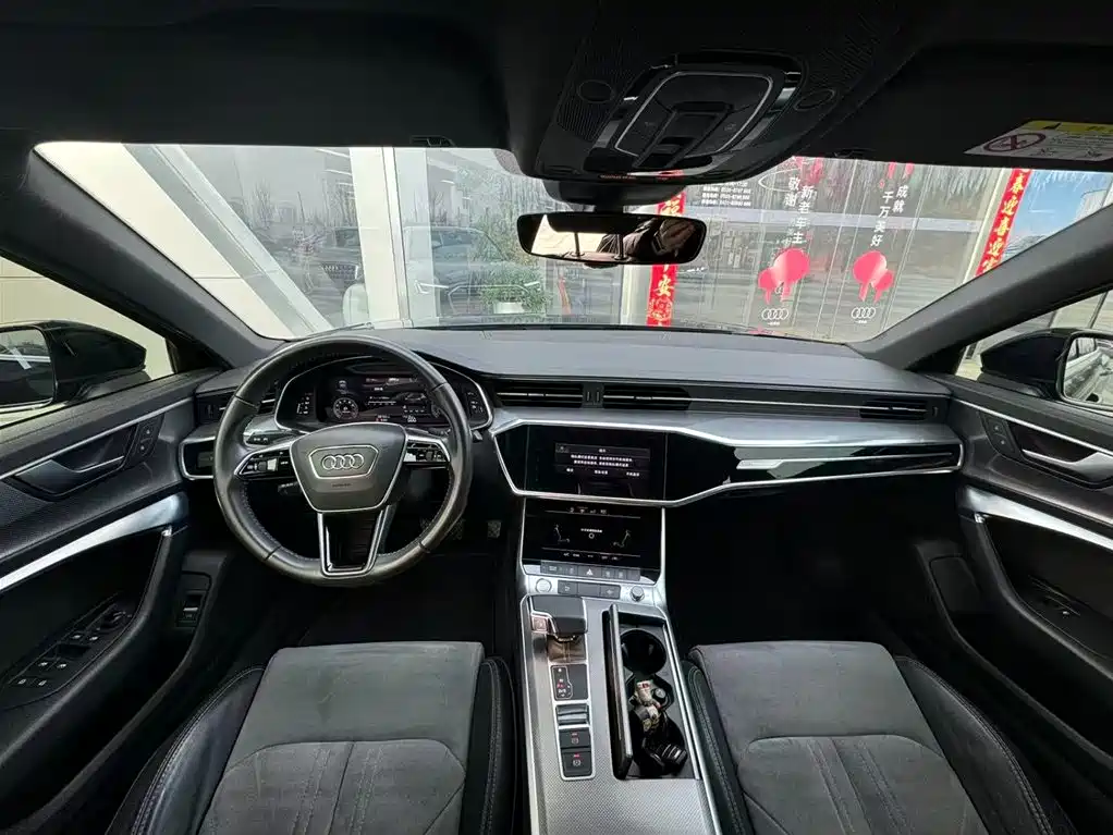 Audi A6L 2020 40 TFSI Luxury Dynamic фото 9