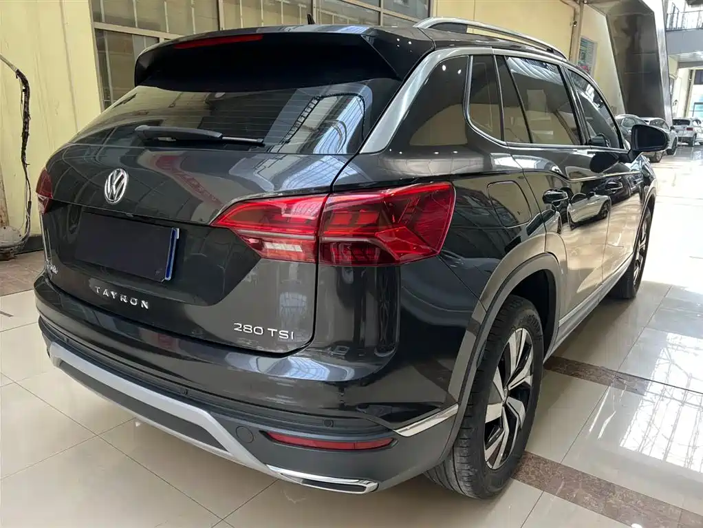 Volkswagen Tayron 2021 280TSI 2WD Luxury Smart Connect фото 4