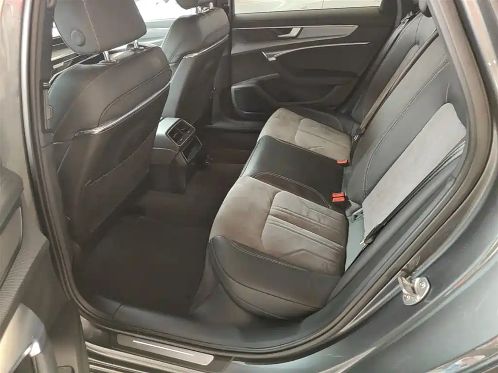 Audi A6L 2020 45 TFSI Premium Dynamic фото 17