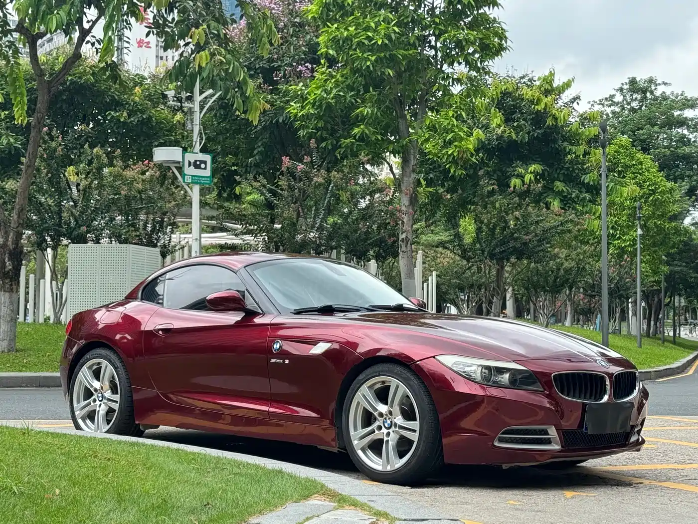 BMW Z4 2011 2011 sDrive23i Flame Limited Edition