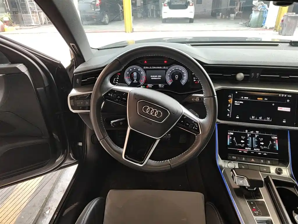 Audi A6L 2020 45 TFSI Premium Dynamic фото 11