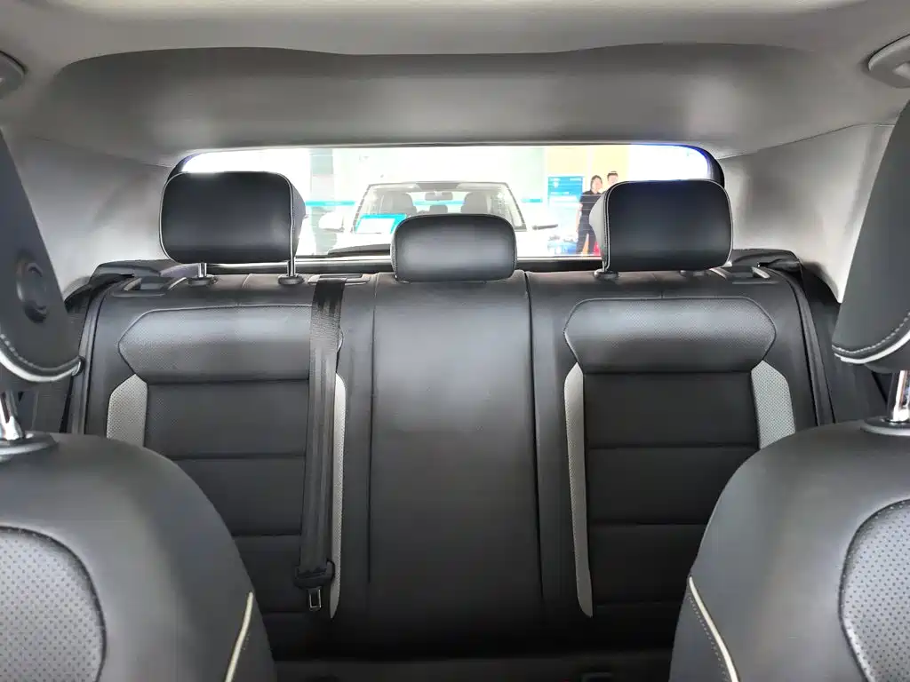 Volkswagen T-Roc, миниатюра 12