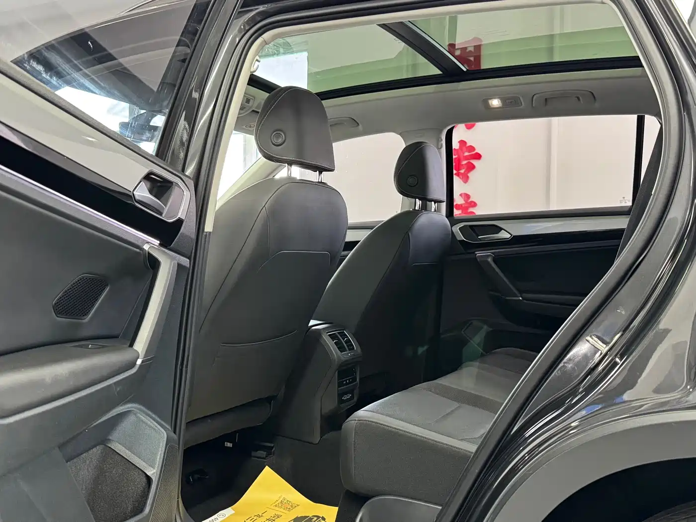 Volkswagen Tayron 2022 280TSI 2WD Luxury Smart Connect Edition фото 5