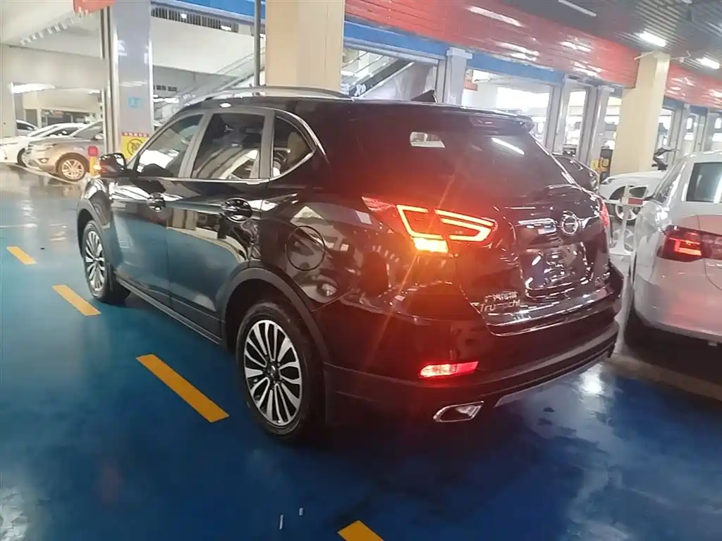 GAC Trumpchi Trumpchi GS5 Super 2015 1.8T Automatic 2WD Luxury Edition фото 5