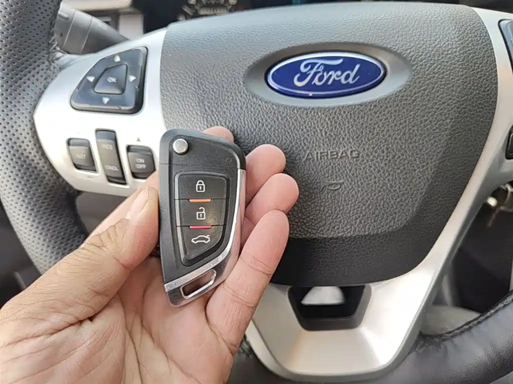 Ford Edge (Import) 2015 2012 2.0T Elite Sunroof Edition