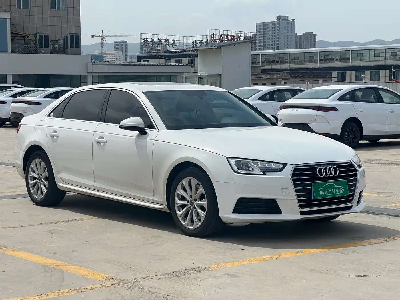 Audi A4L 2017 Plus 40 TFSI Progressive фото 3