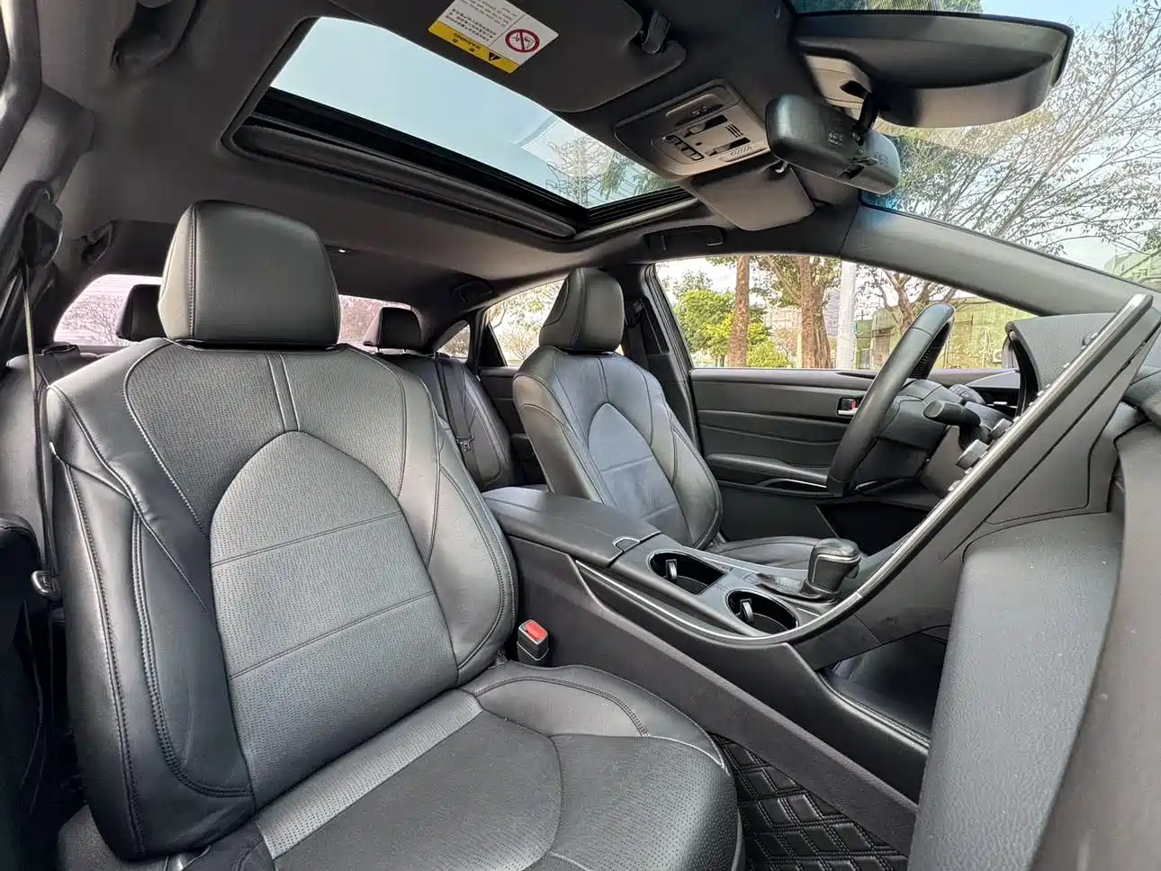 Toyota Avalon 2019 2.0L Luxury Edition (China VI) фото 8