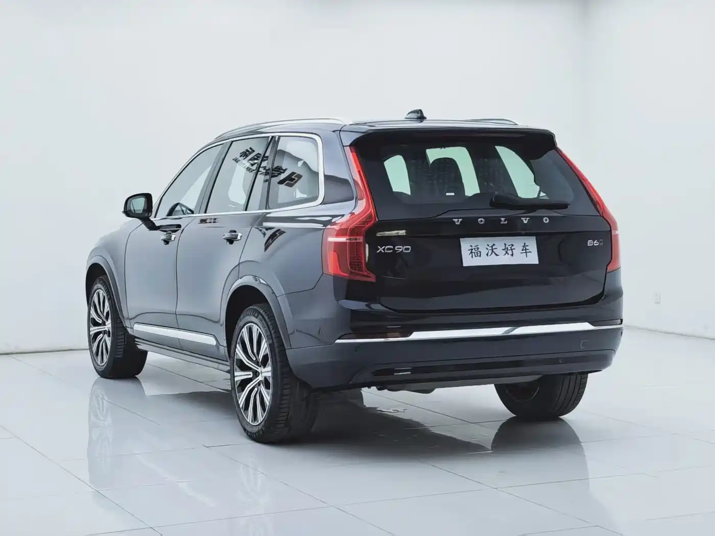 Фото 33 - Volvo XC90