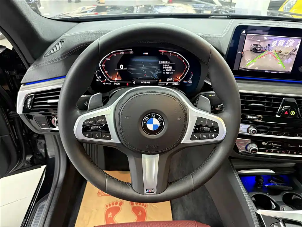 BMW 5 Series 2022 530Li Leading M Sport Package фото 14