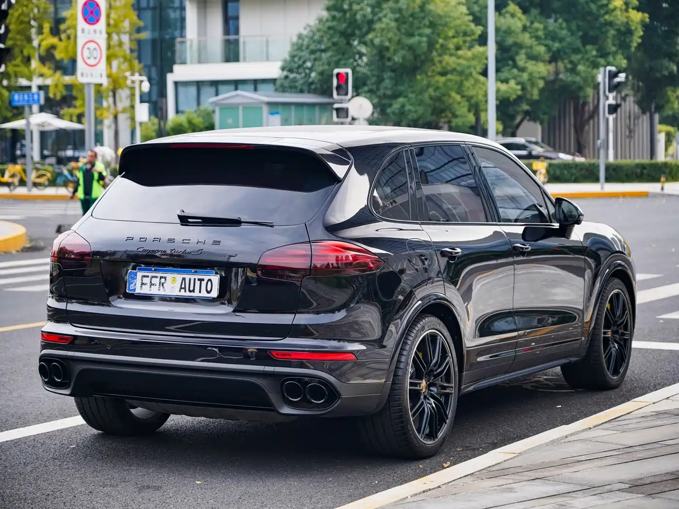 Фото 55 - Porsche Cayenne