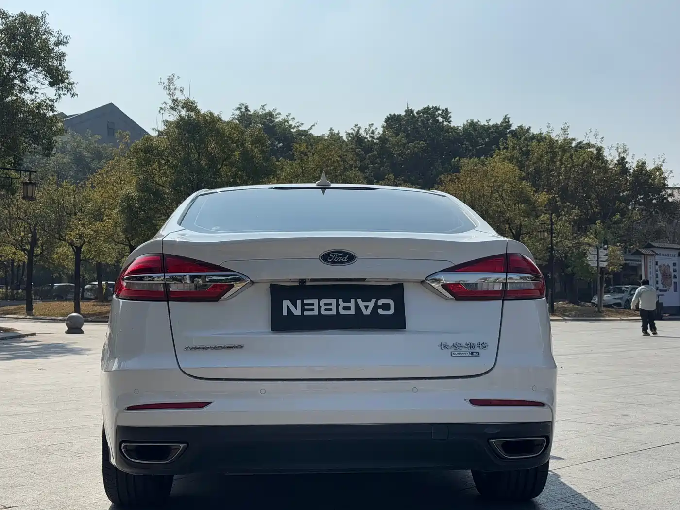 FORD MONDEO