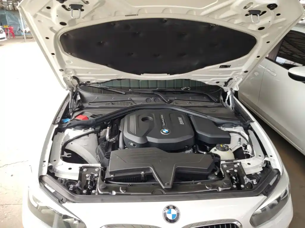 Фото 20 - BMW 1 Series (Import)