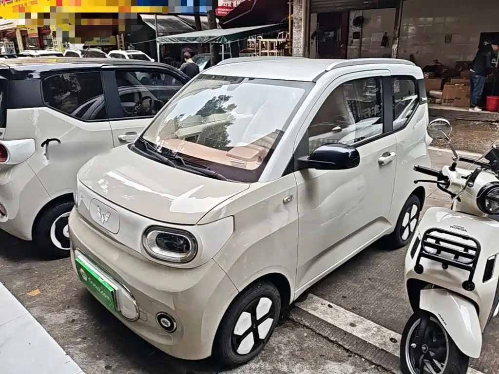Wuling Motors Hongguang MINIEV 2024 — пригон из Китая