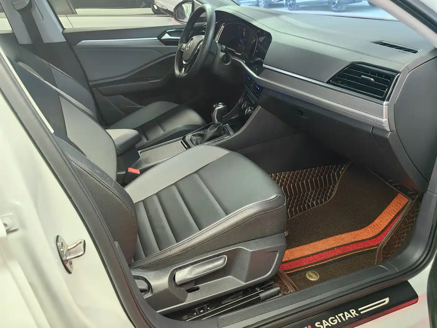 Volkswagen Sagitar 2021 280TSI DSG Comfort Smart Connect Edition фото 11