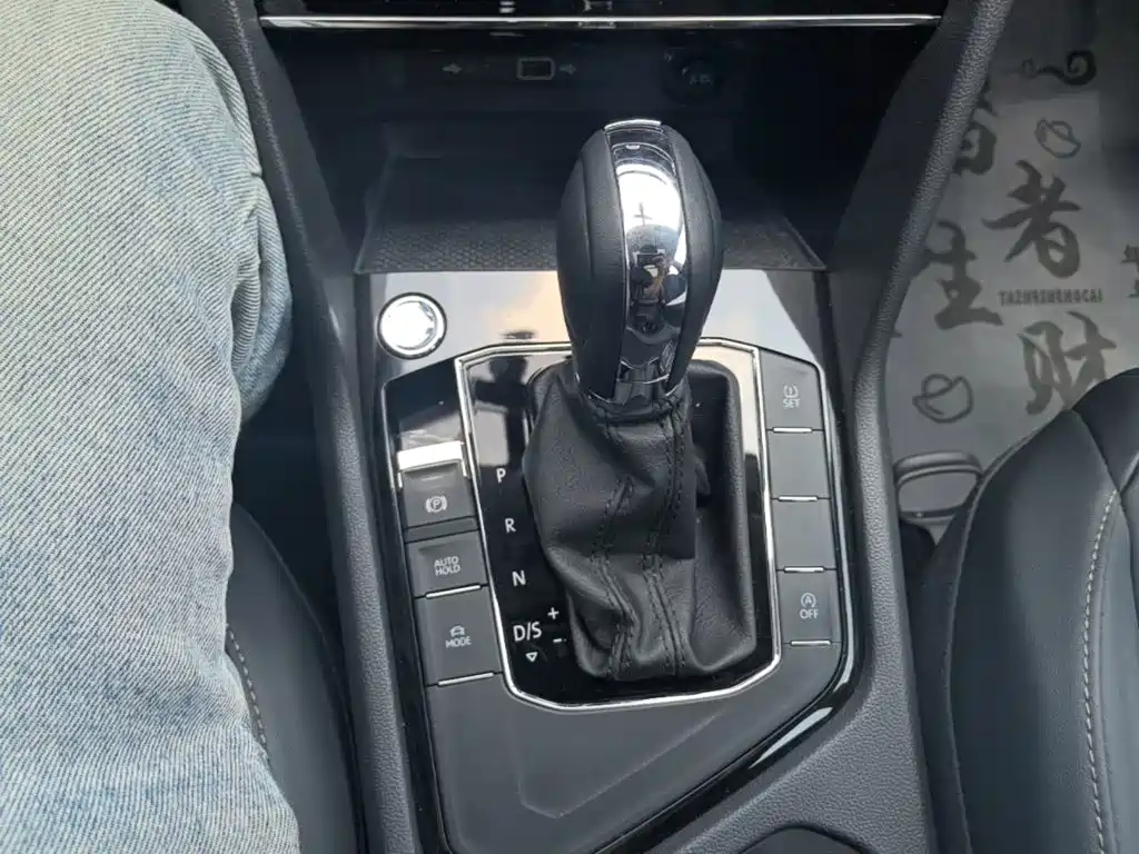Volkswagen Tharu, миниатюра 14