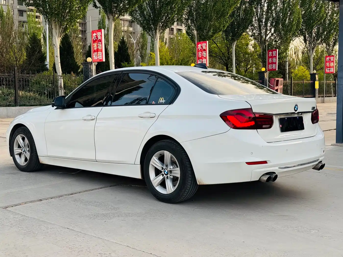 BMW 3 Series 2013 320i Sport Line фото 9