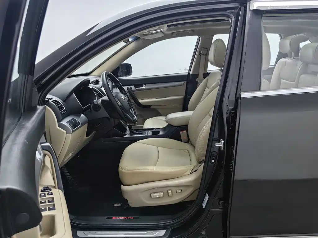 Kia Sorento 2014 2013 2.4L 5-seat Gasoline Comfort Edition