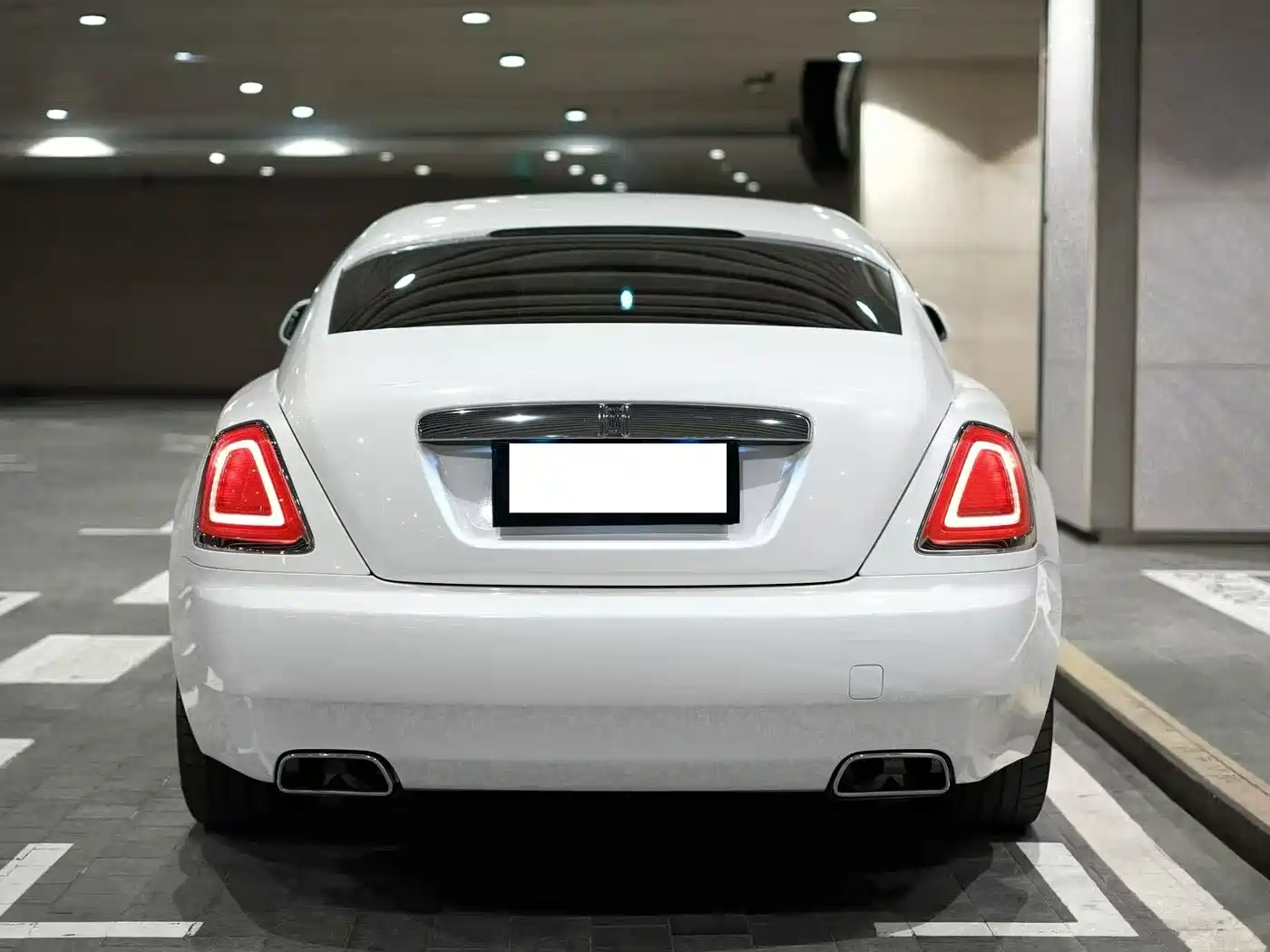Rolls-Royce Wraith 2018 6.6T Standard фото 12