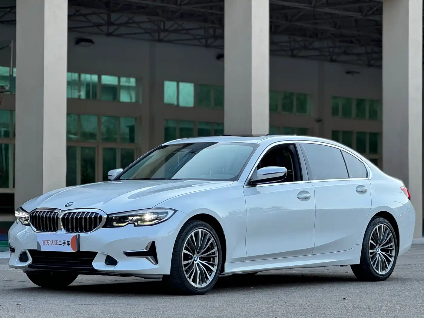 BMW 3 Series 2020 325Li Launch Edition фото 7