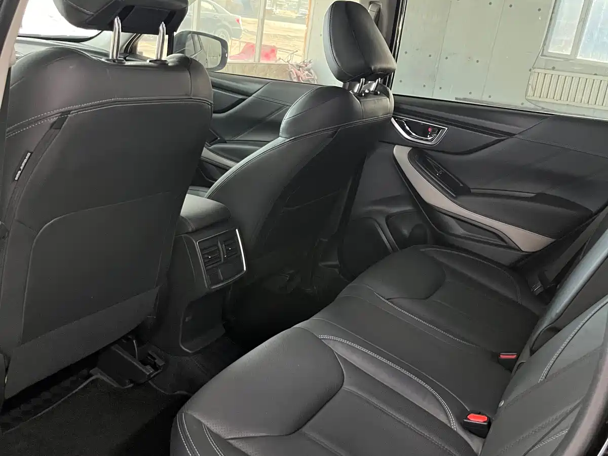 Subaru Forester 2022 2.0i AWD Luxury Edition with EyeSight фото 10