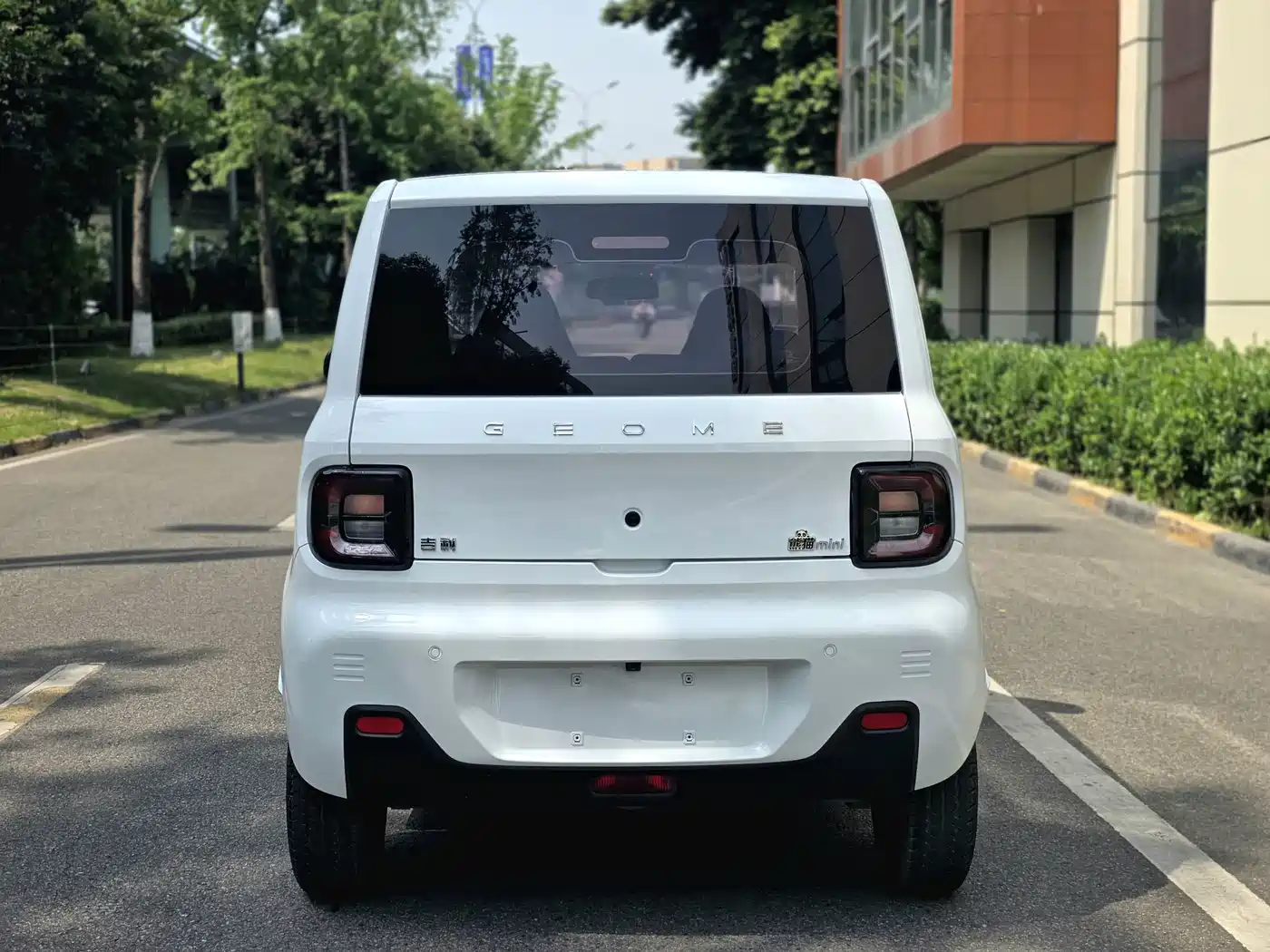 Geely Galaxy Panda 2023 Panda Mini 200km Endurance Bear фото 6
